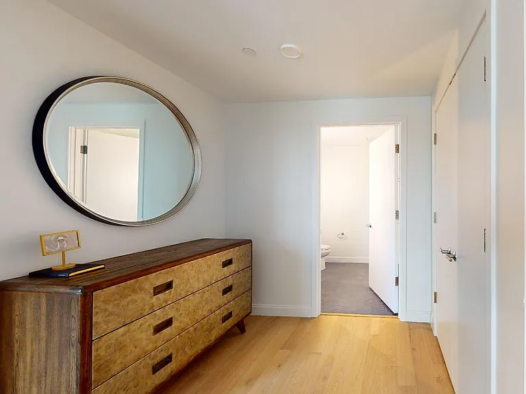 55 BRIGHTON AT PACKARD CROSSING — Photo 11