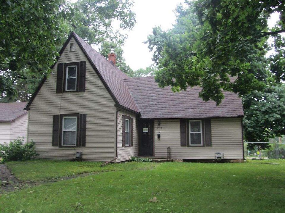 1st image of 2103 Sunnyside Dr