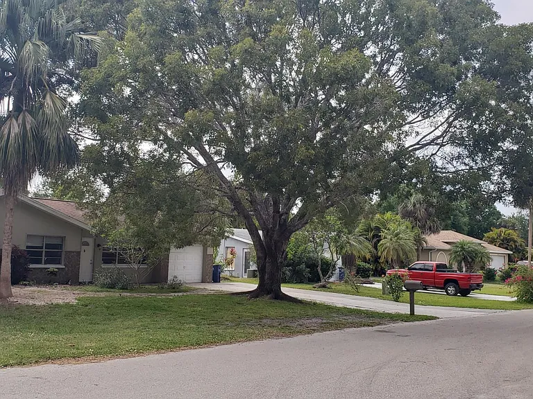 1591 Sunkist Way — Photo 1