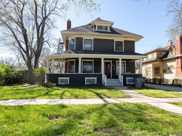 825 Constitution St, Emporia, KS 66801