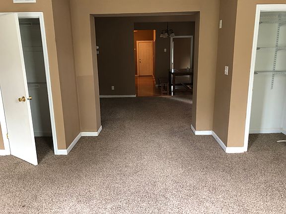 4th image of 2819 Mount Pleasant St
