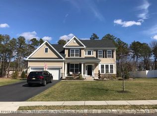 11 Coddington Ct, Howell, NJ 07731