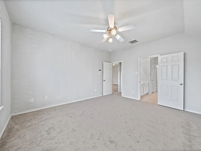 6423 Bonnie Chase Ln — Photo 19