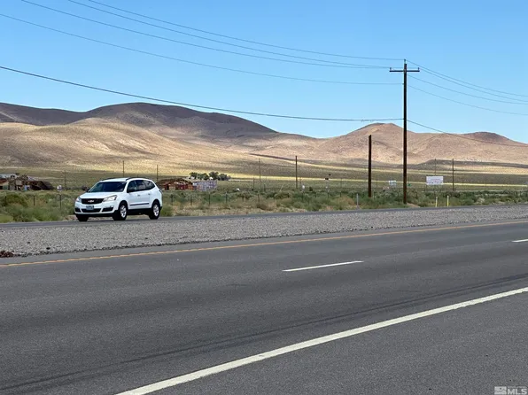 3380 E Highway 50, Silver Springs, NV 89429