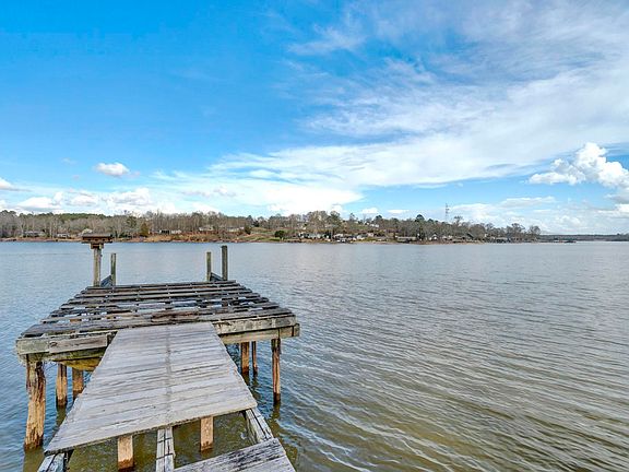 5th image of 1020 Flymm Smith Rd