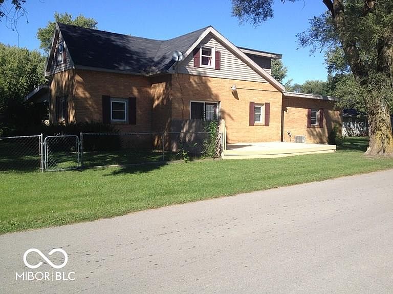 1st image of 7616 S County Road 200 W