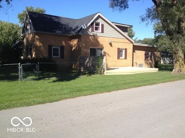 7616 S County Road 200 W, Muncie, IN 47302