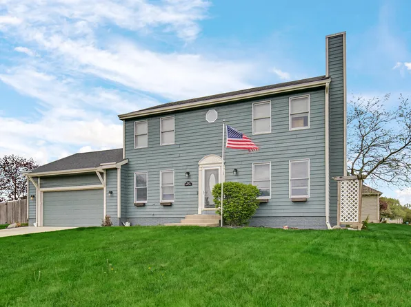 152 Bedford Ct, Valparaiso, IN 46383