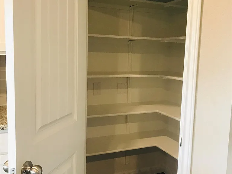 641 Golden Grove Pkwy — Photo 5
