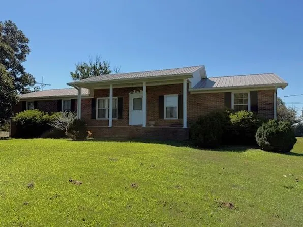 1785 Foster Rd, McMinnville, TN 37110