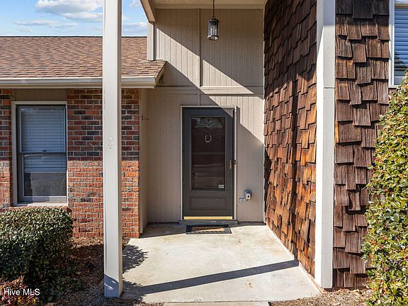 4th image of 1918 Quail Ridge Road #U