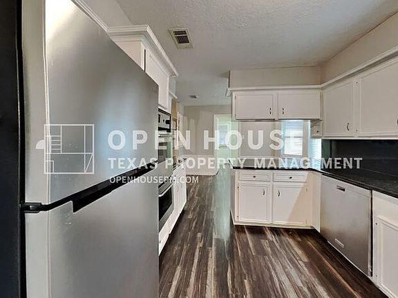 5th image of 15114 Stillcreek Dr