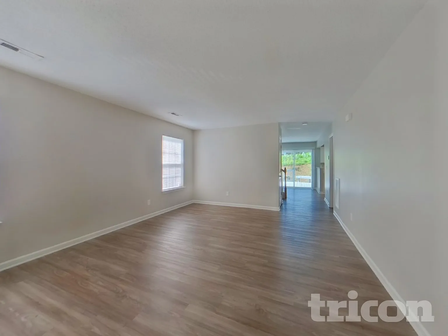 6826 Squirrels Foot Court Charlotte NC — Photo 3
