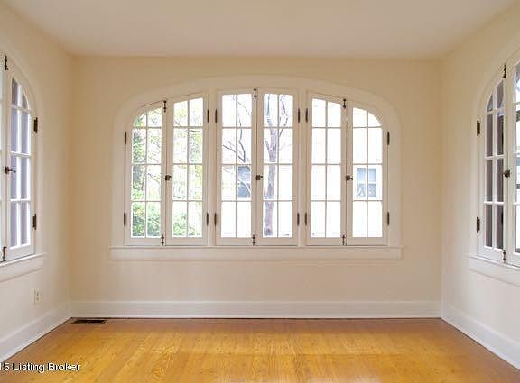 1008 Audubon Pkwy03.jpg