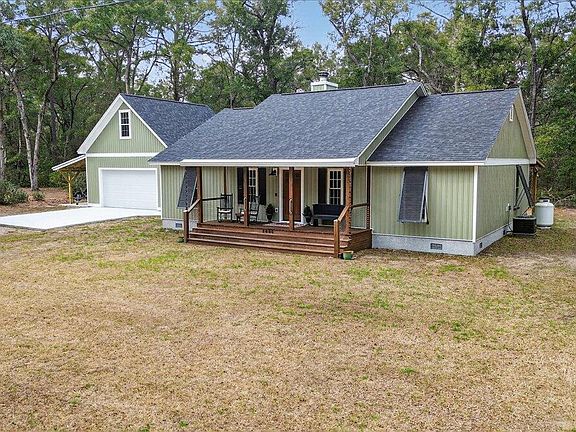 2nd image of 2484 Marina Rd