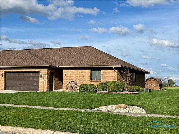 2nd image of 687 Apple Blossom Ln