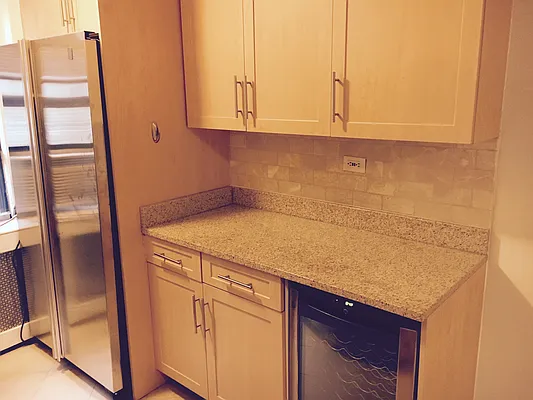 Rented by Stonehenge NYC LLC | media 35