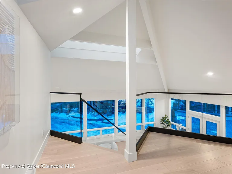 75 Bennett Ct — Photo 21