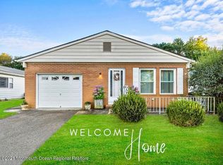 181 Freeport Blvd, Toms River, NJ 08757
