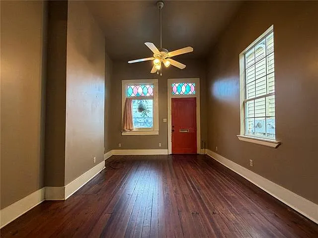 2 bed, 1.0 bath, 900 sqft, $1,375 — Photo 4