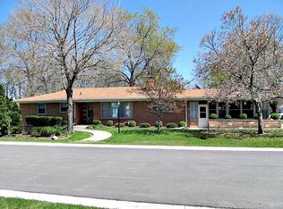 1301 Lowden Rd, Streator, IL 61364