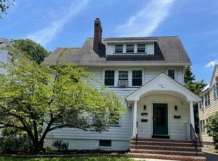 23 Oxford St #2, Montclair, NJ 07042