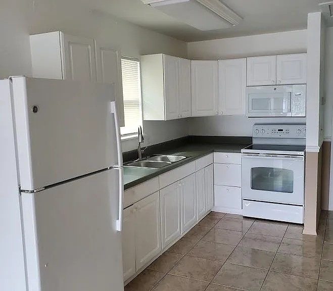 1480 Lura Ave — Photo 13