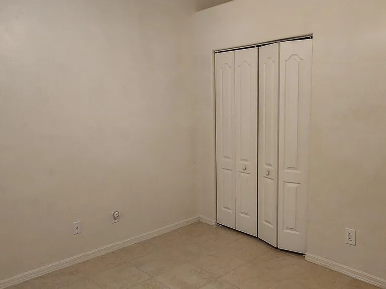 3800 Sunbeam Ct — Photo 22