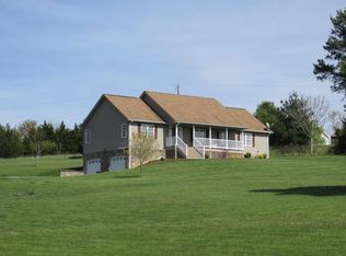 90 Blackberry Ln, Lexington, VA 24450