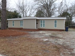 522 S 5th St, Smithfield, NC 27577