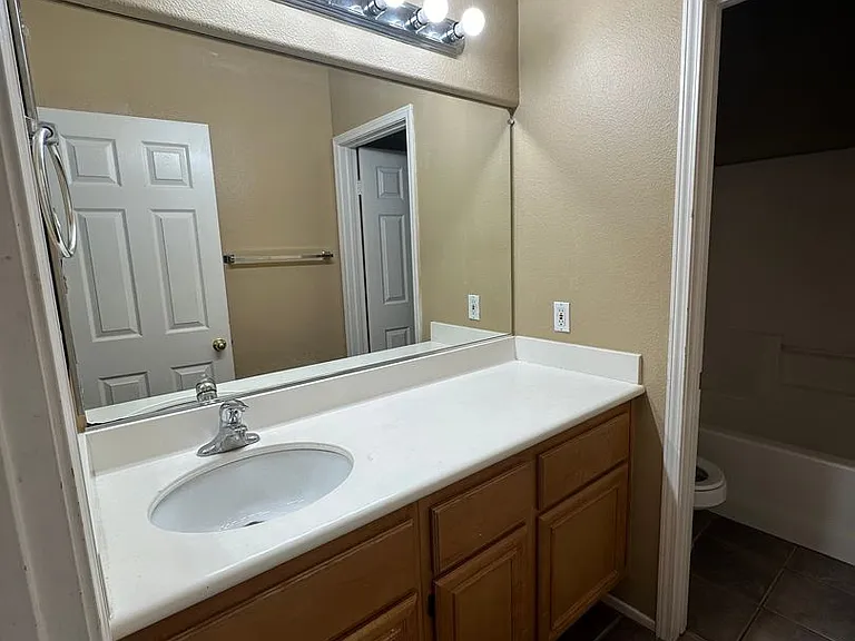 32025 Calle Galarza — Photo 11
