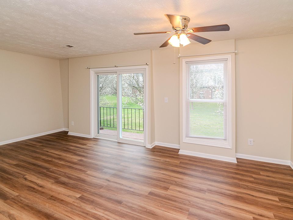 1st image of 1310 Louisville Rd APT 40