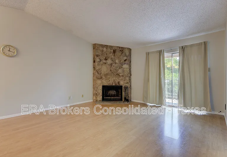 4119 Medical Dr #304F — Photo 6