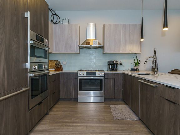 2nd image of 4858 N Kenmore Ave #2N