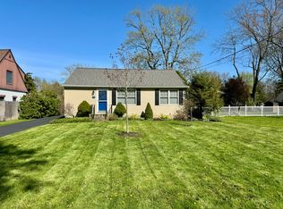 340 N 4th St, Lewiston, NY 14092