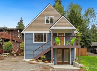 2122 N 128th St, Seattle, WA 98133