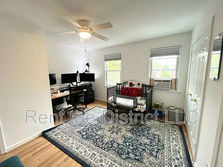 109 P St SW — Photo 10