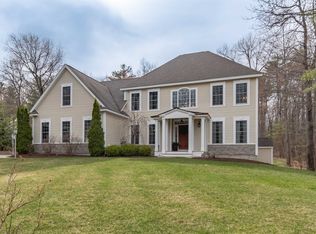 102 Long Hill Rd, Hollis, NH 03049