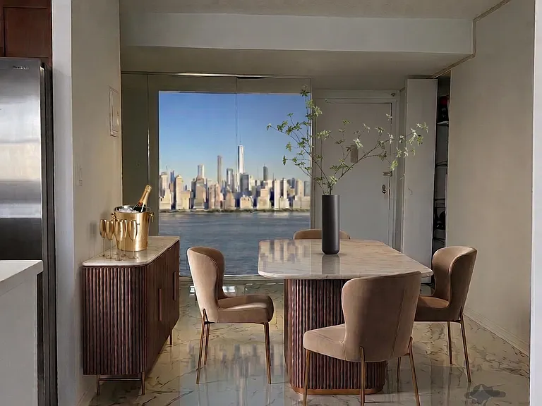 7002 Boulevard East #19C — Photo 5