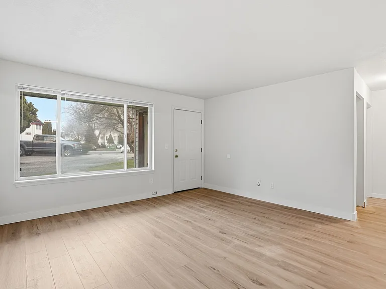3446 W Lilac Ct #D — Photo 7