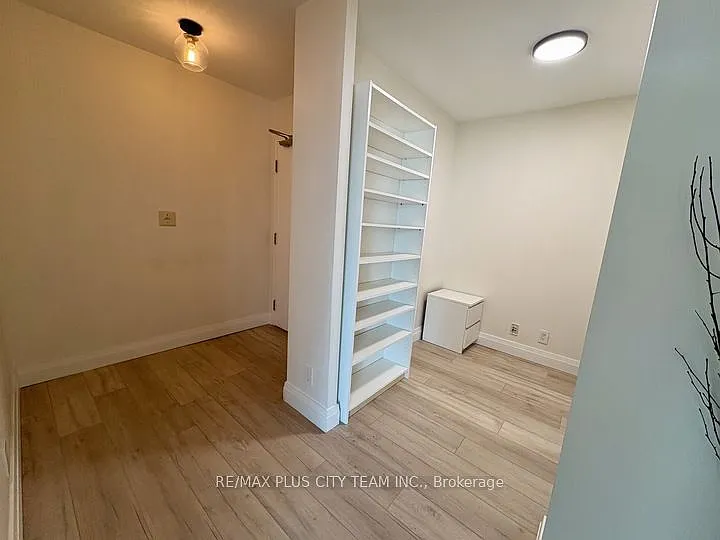 397 Front St W #3309 — Photo 10