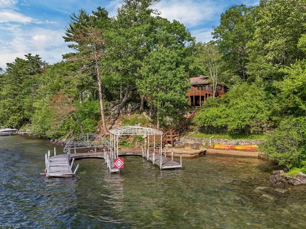 520 Shore Drive, Laconia, NH 03246