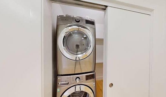 4th image of 1635 Gough St #302