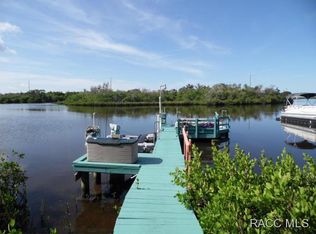 14274 W Seaside Ct, Crystal River, FL 34429