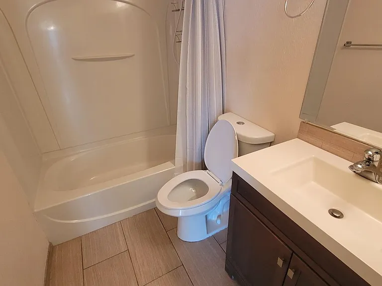 185 Avenida Las Brisas #A — Photo 12