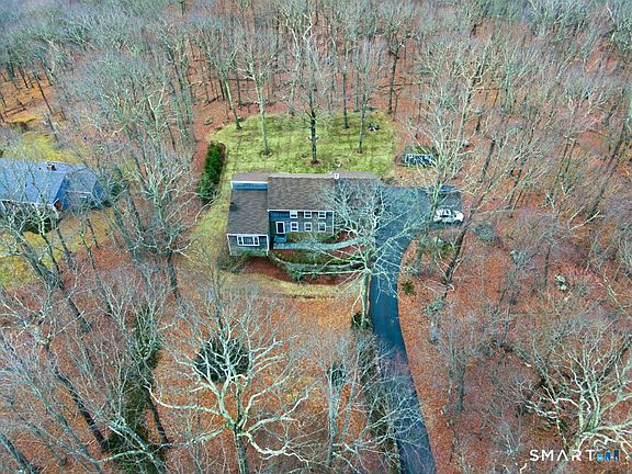 3rd image of 87 Sleepy Hollow Road