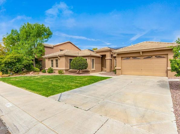 3454 E Rosa Ln