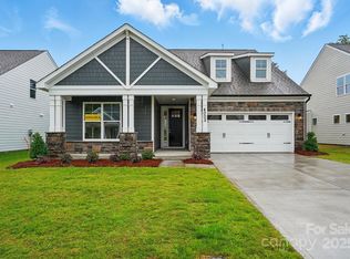 4005 Grace Pointe Dr #100, Indian Trail, NC 28079
