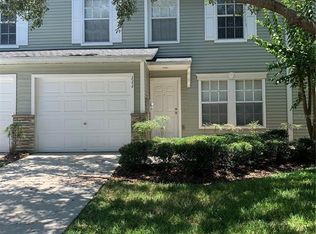 111 Woodknoll Pl, Valrico, FL 33594