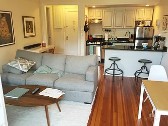 Rented by ONE Manhattan Real Estate